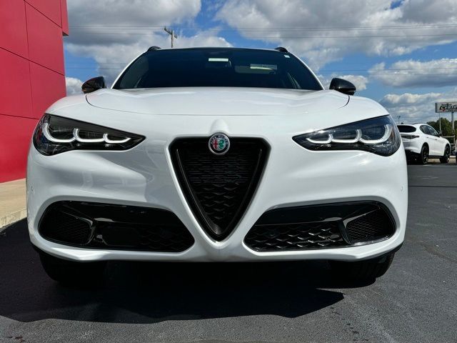 2024 Alfa Romeo Stelvio Sprint