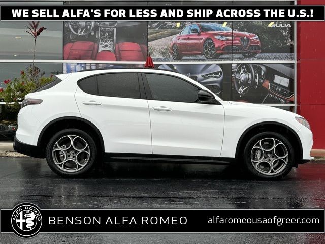 2024 Alfa Romeo Stelvio Sprint