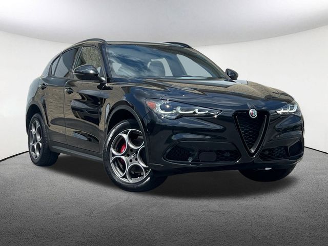 2024 Alfa Romeo Stelvio Sprint