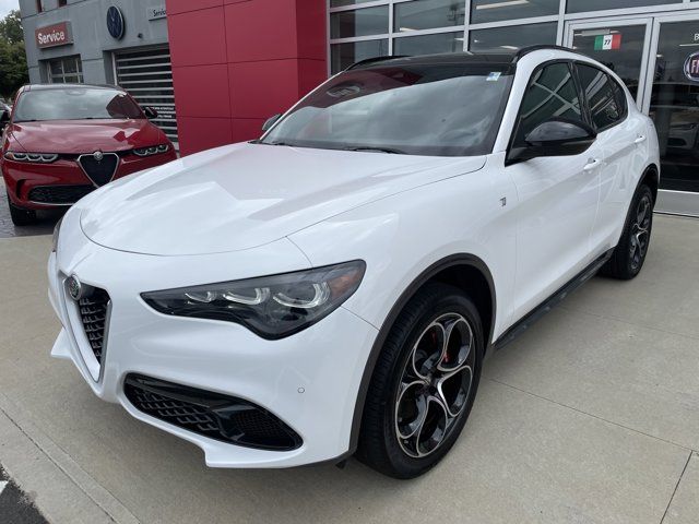 2024 Alfa Romeo Stelvio Ti