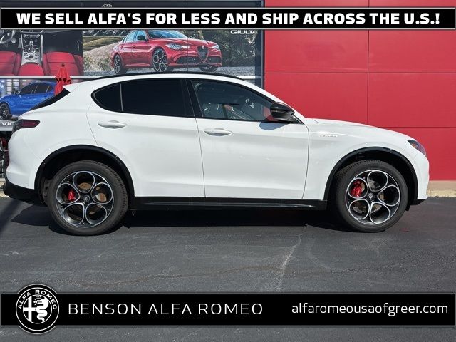 2024 Alfa Romeo Stelvio Veloce