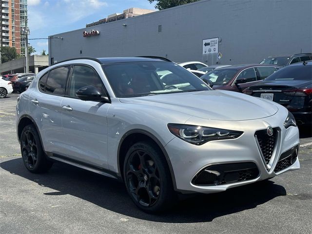 2024 Alfa Romeo Stelvio Ti