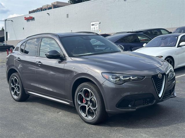 2024 Alfa Romeo Stelvio Ti