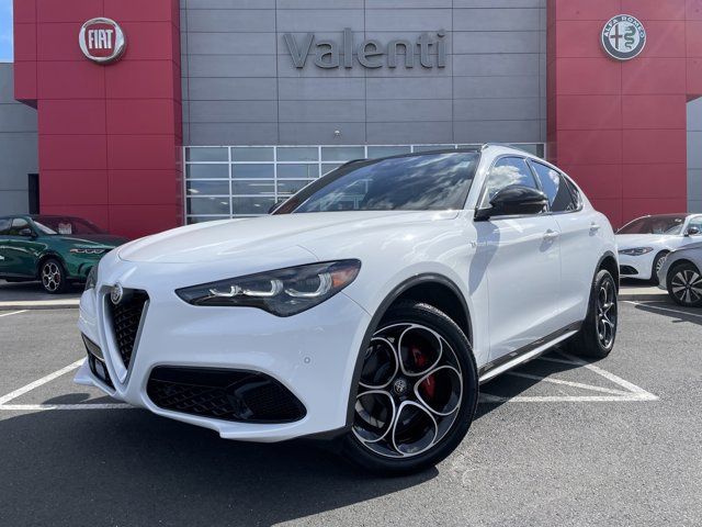 2024 Alfa Romeo Stelvio Ti