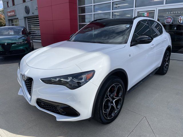 2024 Alfa Romeo Stelvio Ti