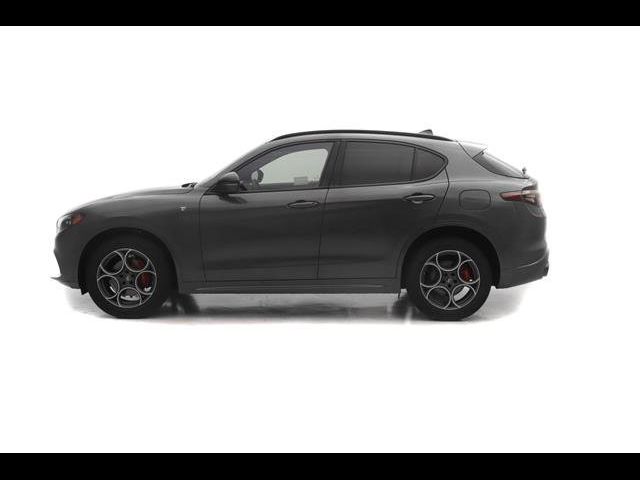 2024 Alfa Romeo Stelvio Ti