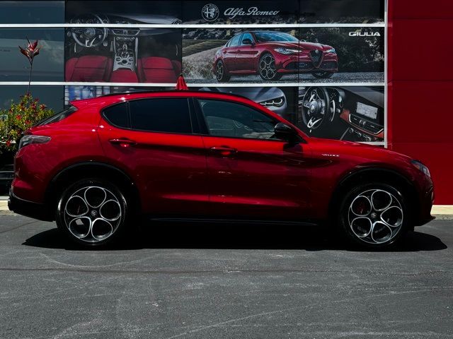 2024 Alfa Romeo Stelvio Veloce