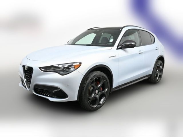 2024 Alfa Romeo Stelvio Competizione