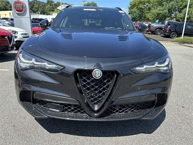 2024 Alfa Romeo Stelvio Quadrifoglio Carbon