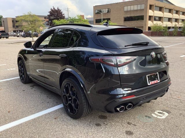 2024 Alfa Romeo Stelvio Quadrifoglio Supersport