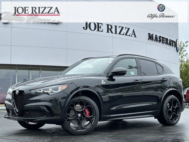 2024 Alfa Romeo Stelvio Quadrifoglio Carbon