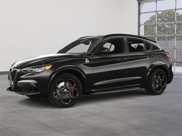 2024 Alfa Romeo Stelvio Quadrifoglio Carbon