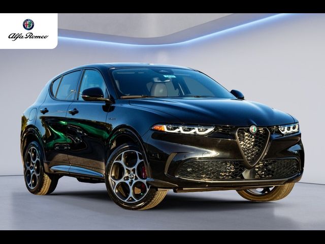 2024 Alfa Romeo Stelvio Quadrifoglio Carbon