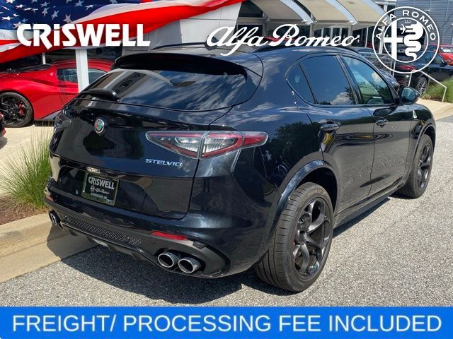 2024 Alfa Romeo Stelvio Quadrifoglio Carbon