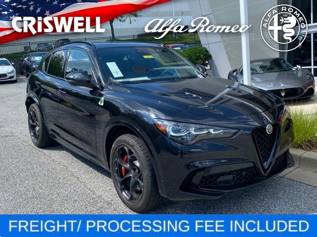 2024 Alfa Romeo Stelvio Quadrifoglio Carbon