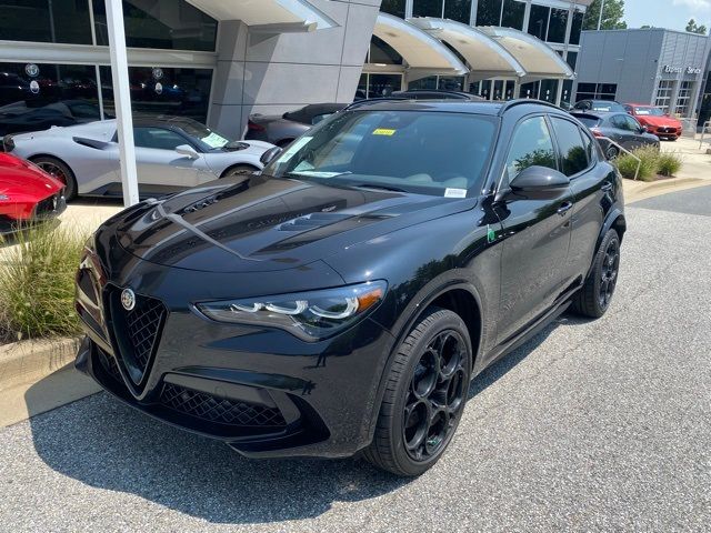 2024 Alfa Romeo Stelvio Quadrifoglio Supersport