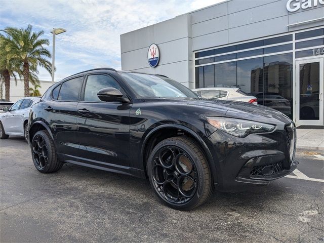 2024 Alfa Romeo Stelvio Quadrifoglio Supersport