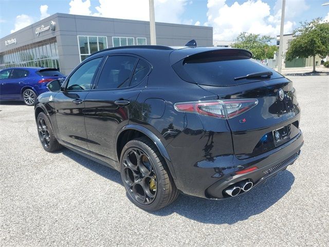 2024 Alfa Romeo Stelvio Quadrifoglio