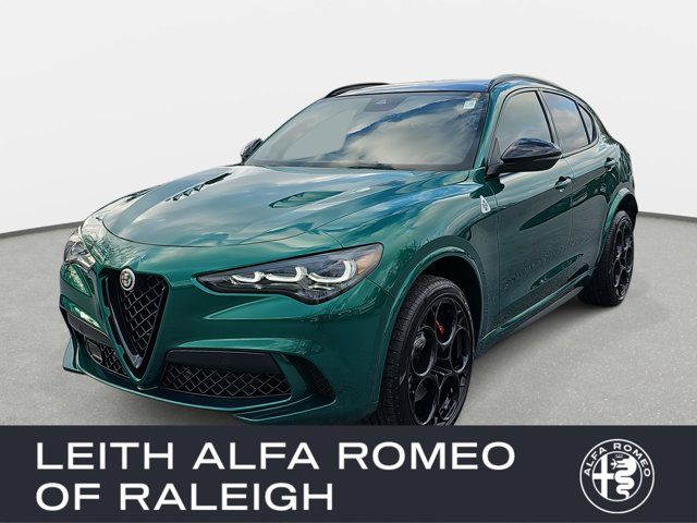 2024 Alfa Romeo Stelvio Quadrifoglio Carbon