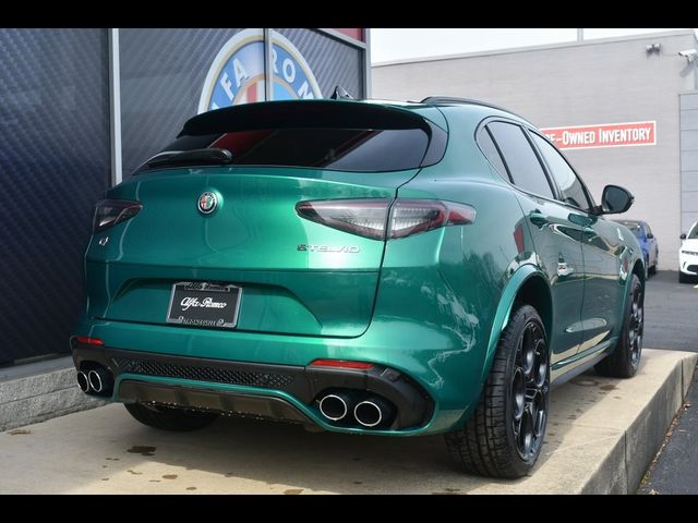 2024 Alfa Romeo Stelvio Quadrifoglio Carbon