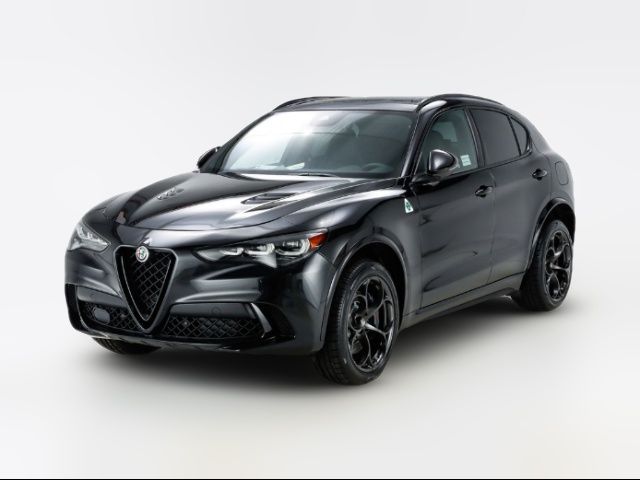 2024 Alfa Romeo Stelvio Quadrifoglio Carbon