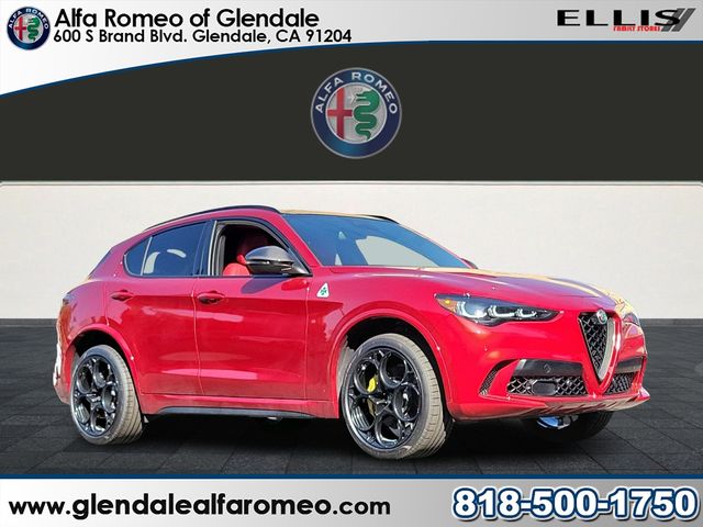 2024 Alfa Romeo Stelvio Quadrifoglio