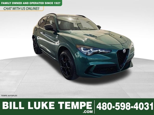 2024 Alfa Romeo Stelvio Quadrifoglio Carbon