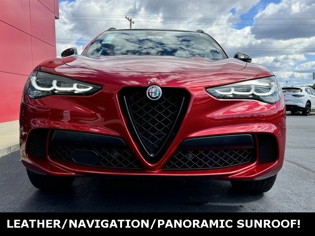 2024 Alfa Romeo Stelvio Quadrifoglio Carbon