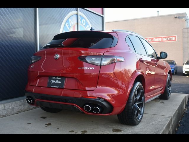 2024 Alfa Romeo Stelvio Quadrifoglio Carbon