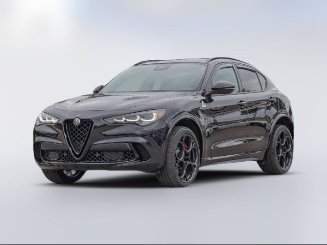 2024 Alfa Romeo Stelvio Quadrifoglio Carbon