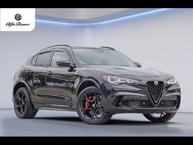 2024 Alfa Romeo Stelvio Quadrifoglio Carbon