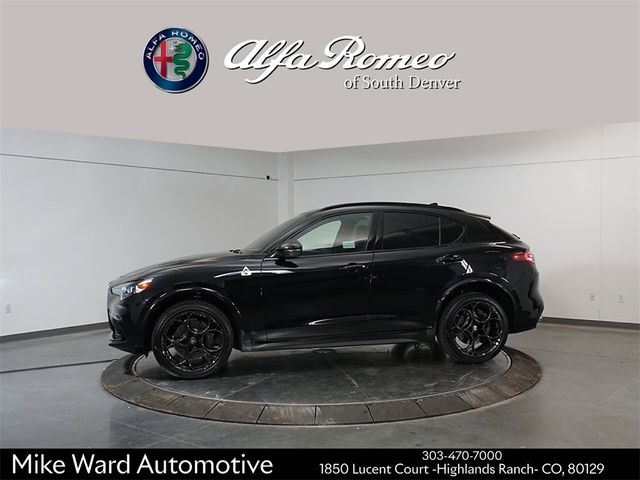 2024 Alfa Romeo Stelvio Quadrifoglio Carbon