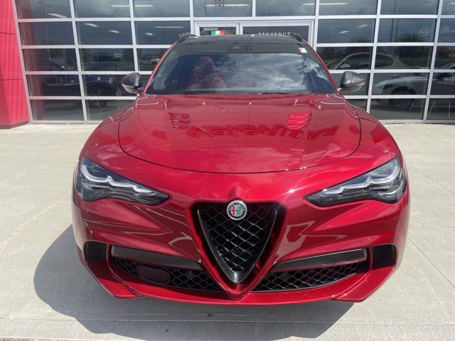 2024 Alfa Romeo Stelvio Quadrifoglio