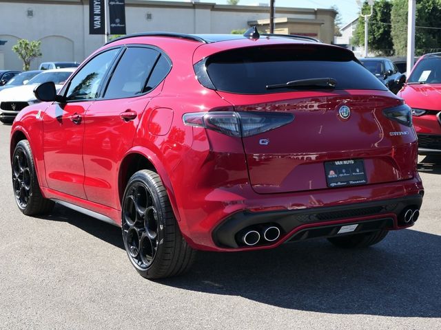 2024 Alfa Romeo Stelvio Quadrifoglio Carbon