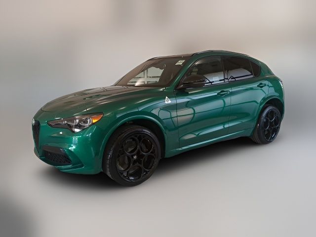 2024 Alfa Romeo Stelvio Quadrifoglio Carbon