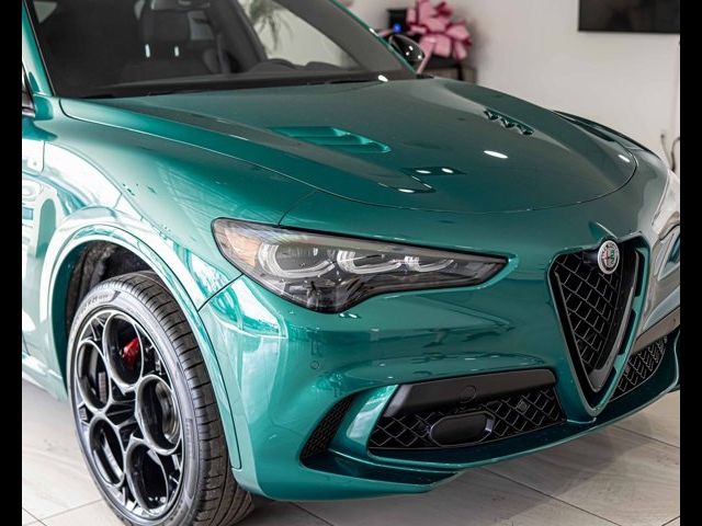 2024 Alfa Romeo Stelvio Quadrifoglio Carbon