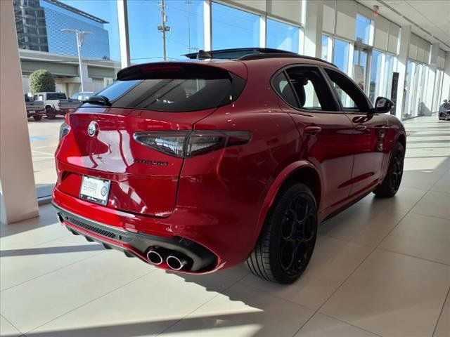 2024 Alfa Romeo Stelvio Quadrifoglio Supersport