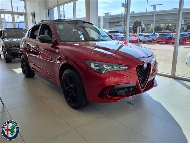 2024 Alfa Romeo Stelvio Quadrifoglio Supersport