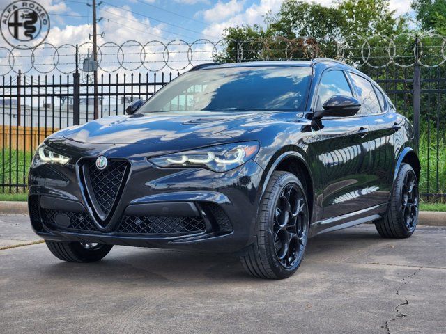 2024 Alfa Romeo Stelvio Quadrifoglio Supersport