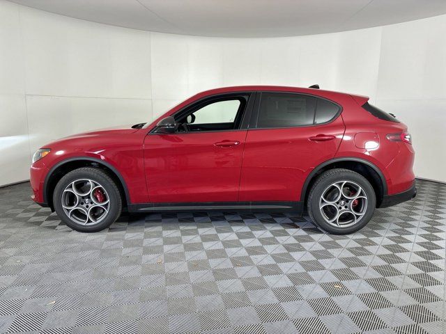 2024 Alfa Romeo Stelvio Sprint