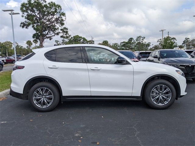 2024 Alfa Romeo Stelvio Sprint