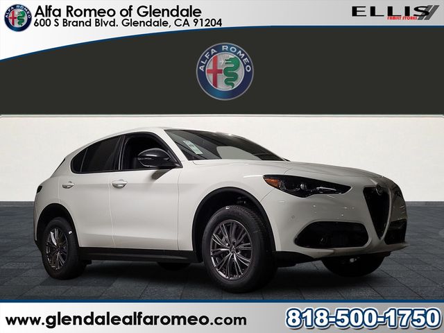 2024 Alfa Romeo Stelvio Sprint