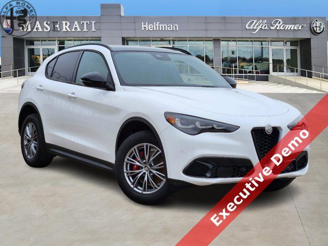 2024 Alfa Romeo Stelvio Sprint