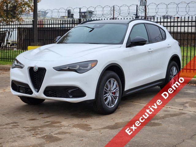 2024 Alfa Romeo Stelvio Sprint