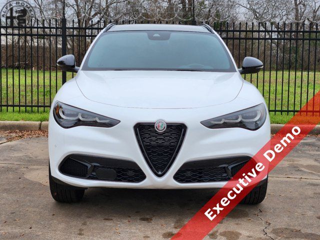 2024 Alfa Romeo Stelvio Sprint