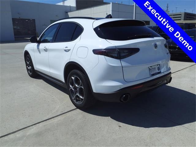 2024 Alfa Romeo Stelvio Sprint