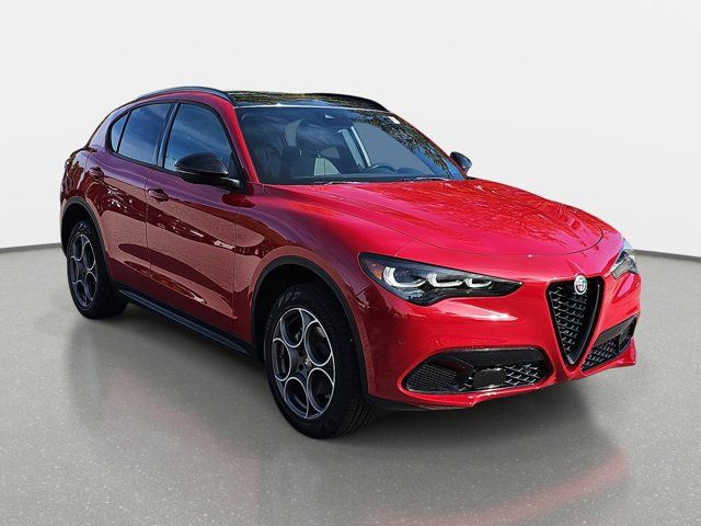 2024 Alfa Romeo Stelvio Sprint