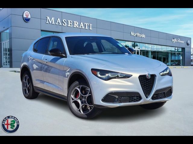 2024 Alfa Romeo Stelvio Sprint