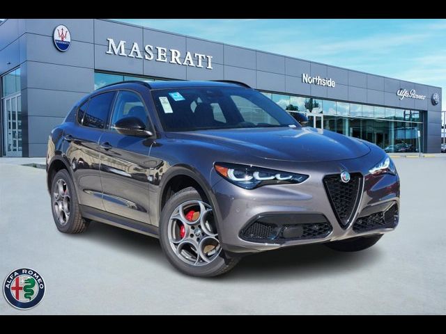 2024 Alfa Romeo Stelvio Sprint