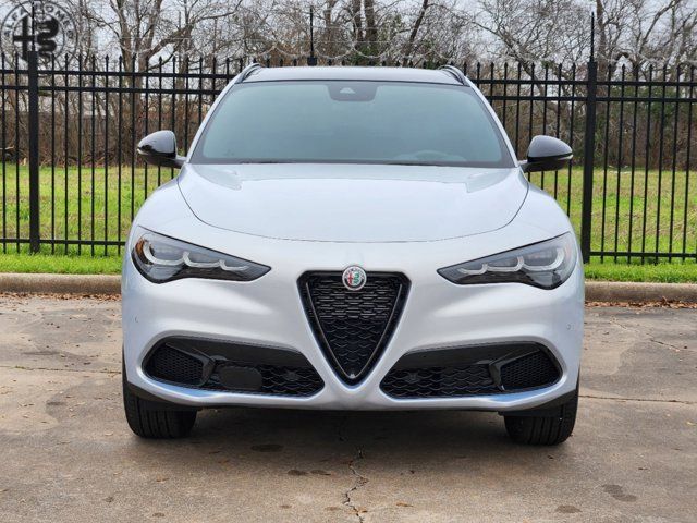 2024 Alfa Romeo Stelvio Sprint